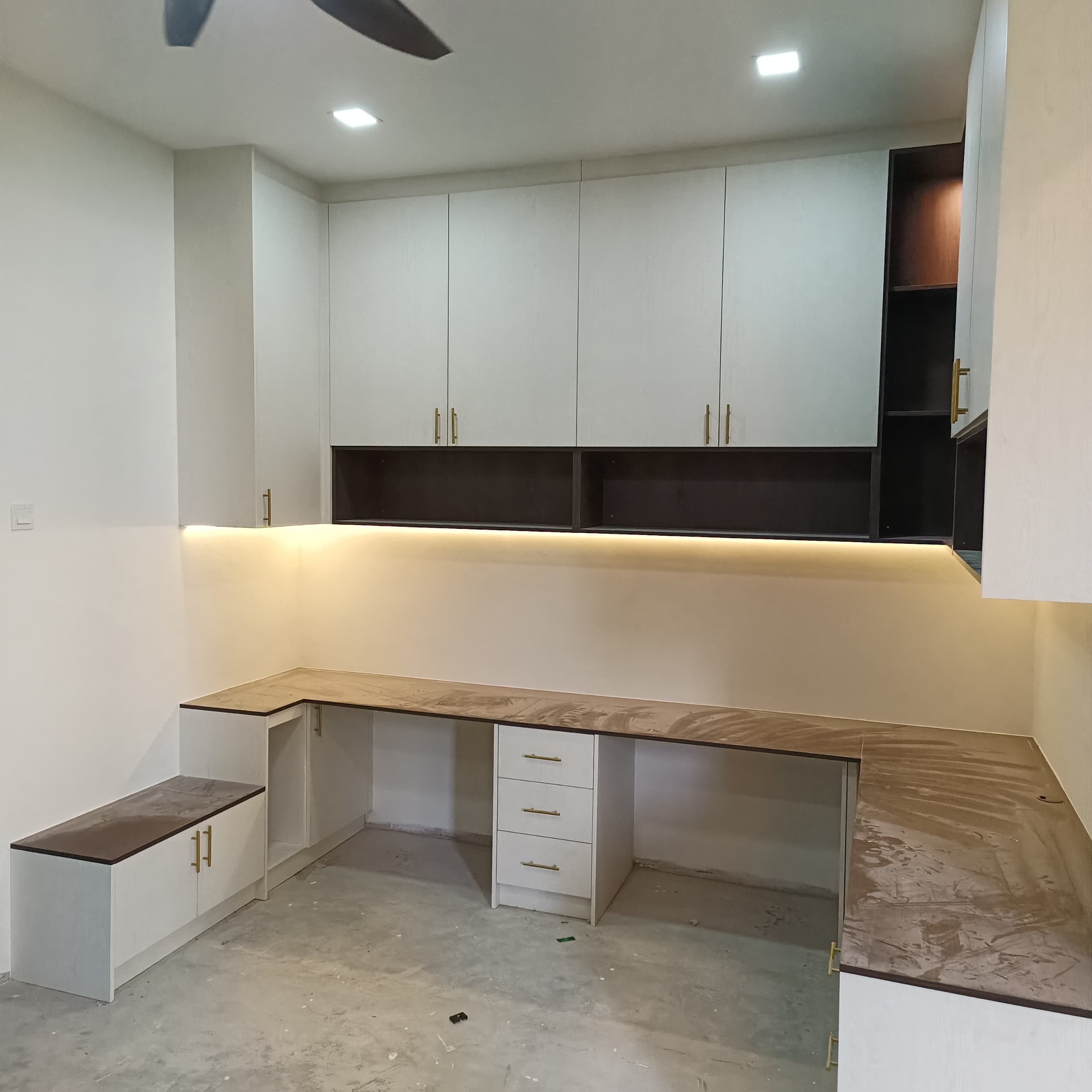Others - Living Room & Cabinets thumbnail 17