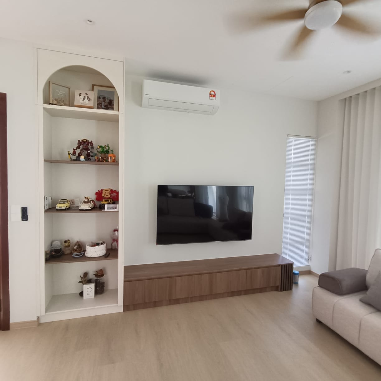 Others - Living Room & Cabinets thumbnail 28