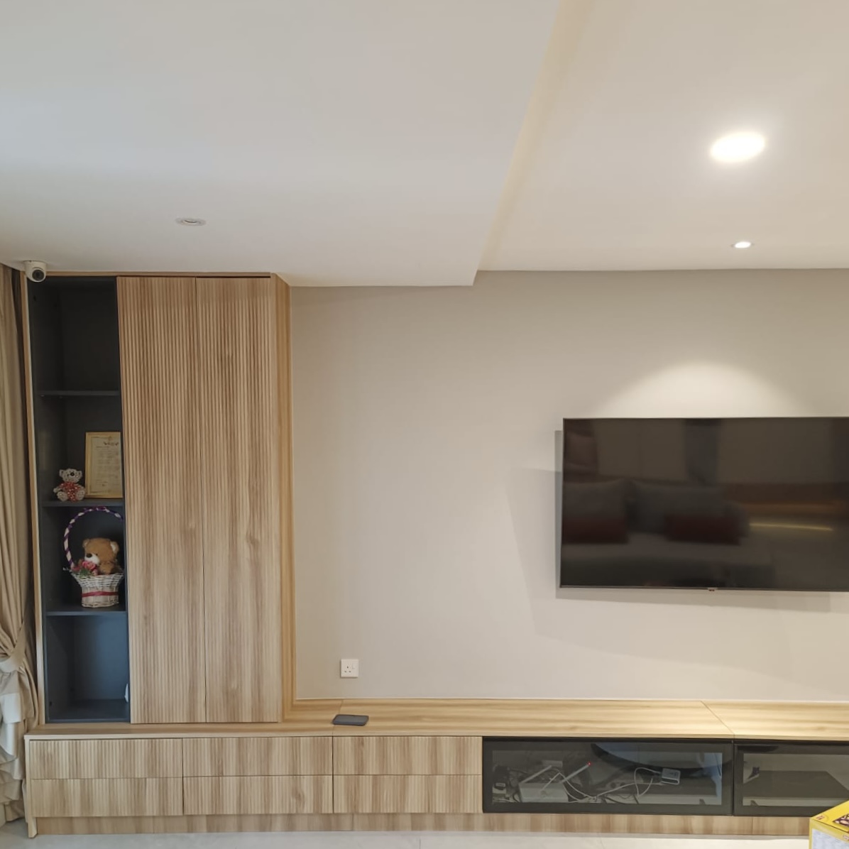 Others - Living Room & Cabinets thumbnail 52